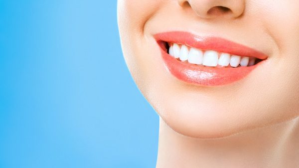 Regular-visits-to-Newport-Beach-dentist-prevent-dental-problems